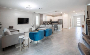 Family Fun 7 Bed Pool Home with Game Room-840DSD